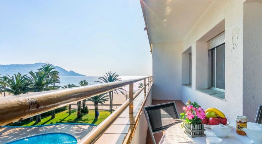 Photo of Roses Holiday Center Apartment 2