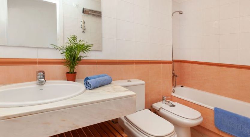 Photo of Port Pals B II Apartment 2