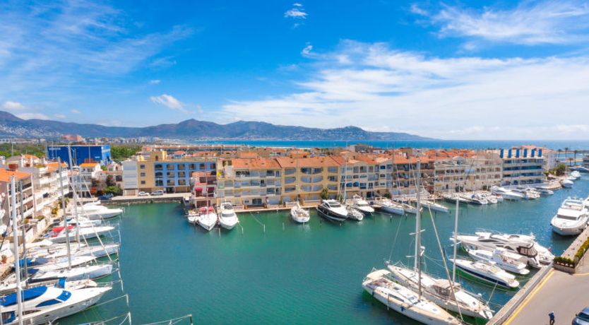 Photo of Club Nautic Apartment 17