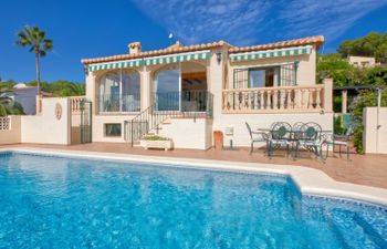 Isabelle Holiday Home