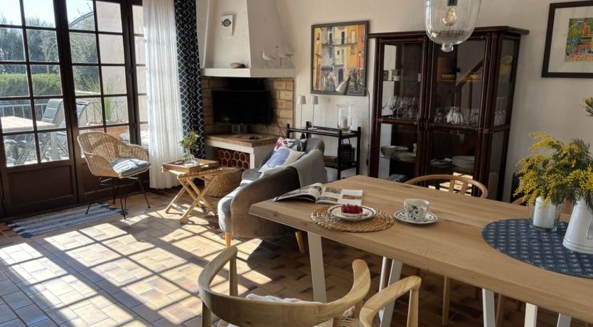 Photo of La Maison bleue