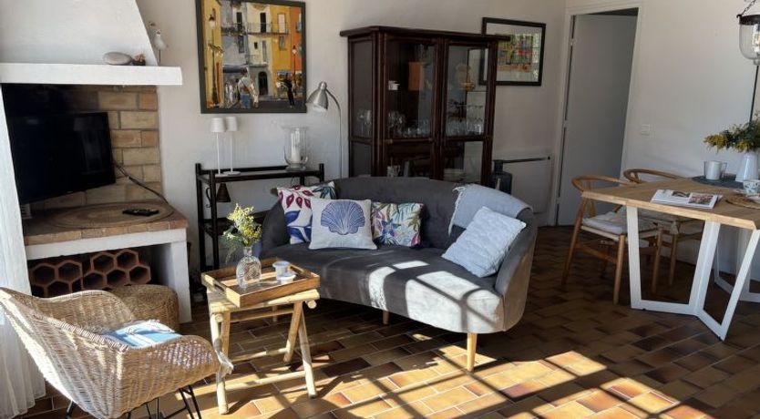 Photo of La Maison bleue