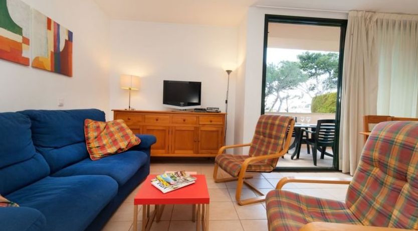 Photo of Empuries Beach Apartment 2