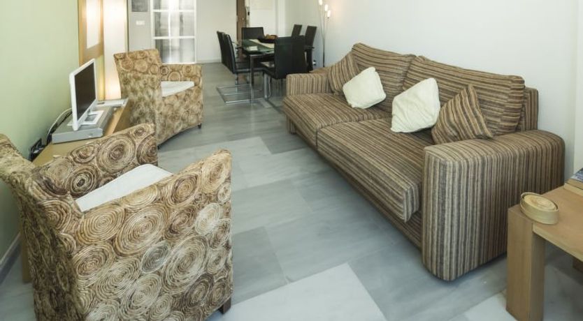 Photo of Elegance Apartment 3