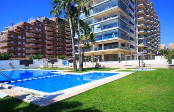 Las Terrazas: La Marina Apartment