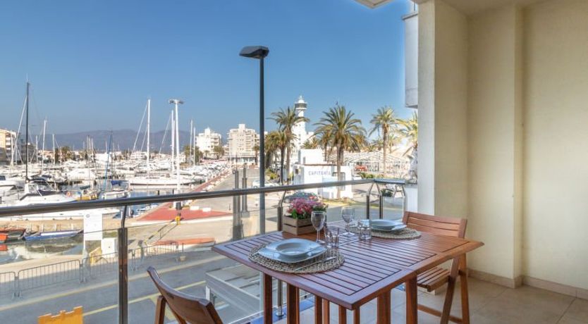 Photo of Del Port Apartment 5