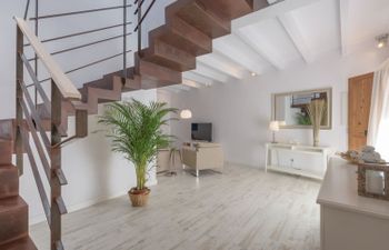 Es Reco Holiday Home