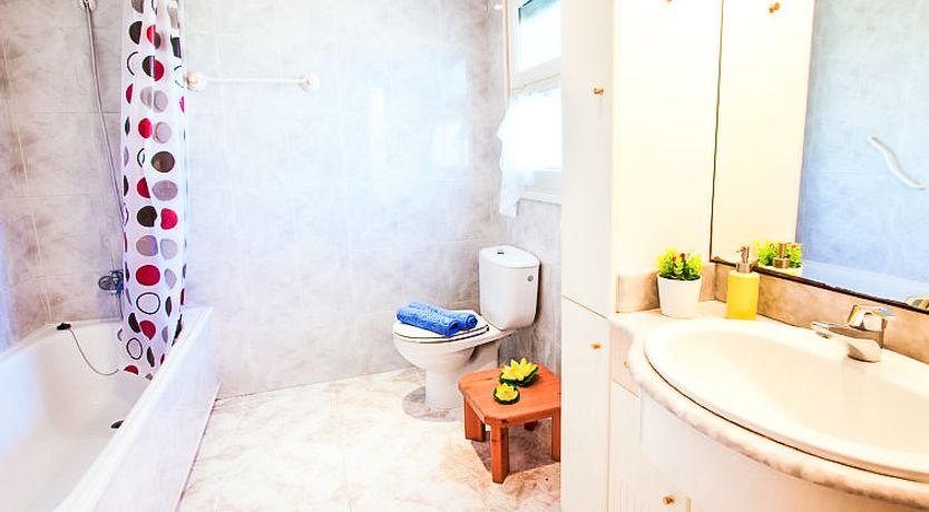 Photo of Requesens canal