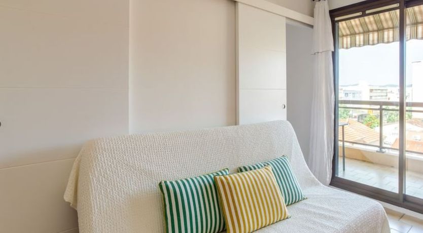 Photo of Saint James Apartment 13