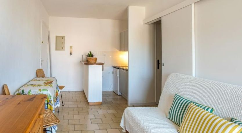 Photo of Saint James Apartment 13