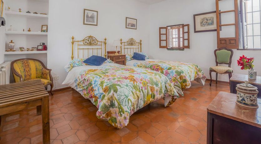 Photo of Carmen Del Agua