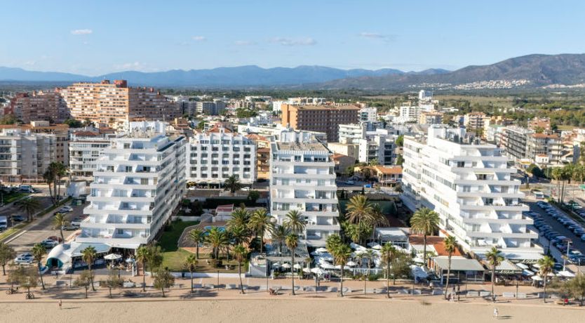 Photo of Roses Holiday Center Apartment 11