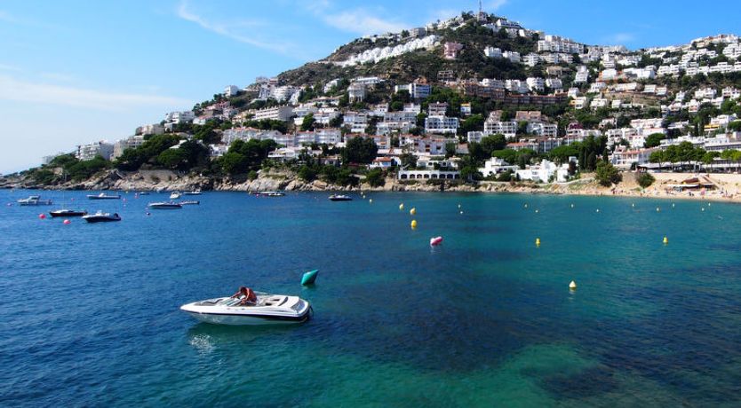 Photo of Cap Mestral