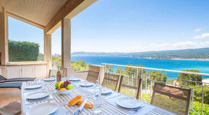 Photo of Les Cèdres