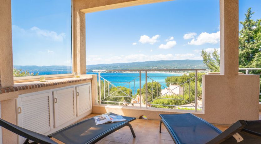 Photo of Les Cèdres