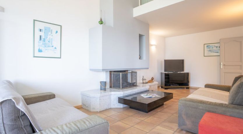 Photo of Les Cèdres