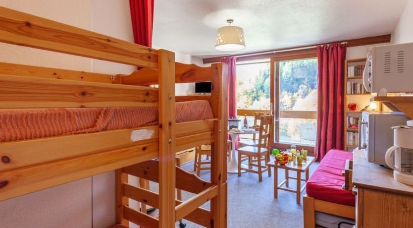 Photo of Vostok Zodiaque Apartment 15