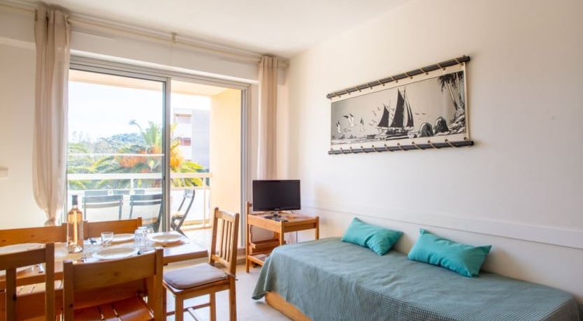 Photo of Les Rives de la Favière Apartment 5