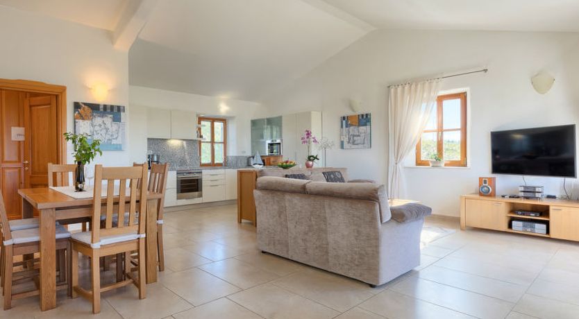 Photo of Veronica Holiday Home 3