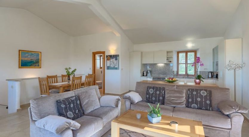 Photo of Veronica Holiday Home 3