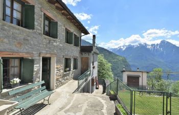 Rustico Olmo Holiday Home