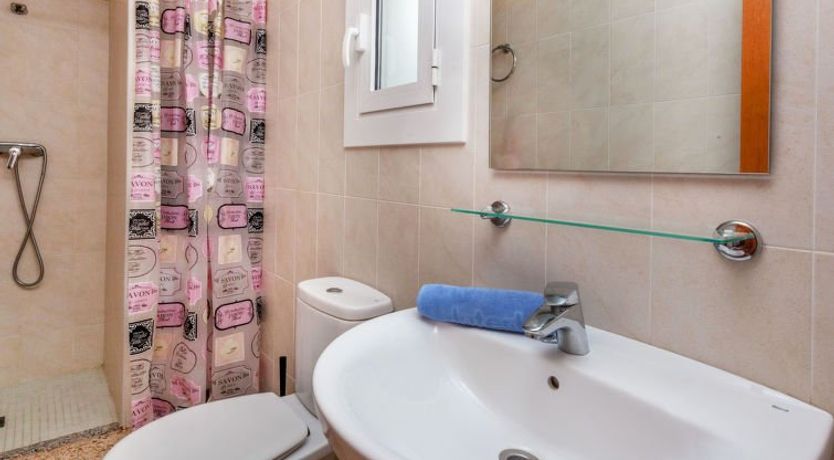 Photo of Blue Ocean Apartment 3