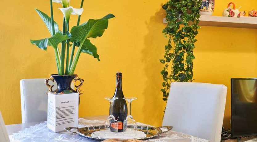 Photo of Casa del Pergulin (LMZ325)