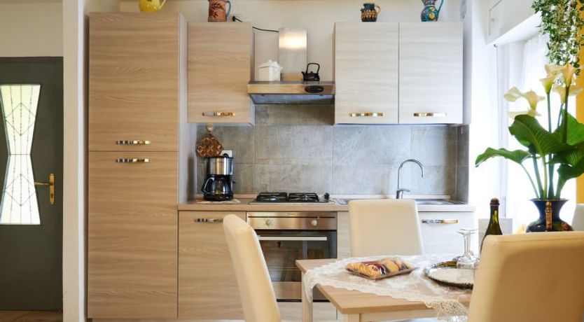 Photo of Casa del Pergulin (LMZ325)