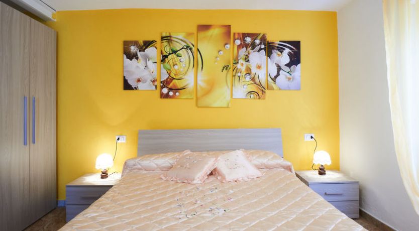 Photo of Casa del Pergulin (LMZ325)