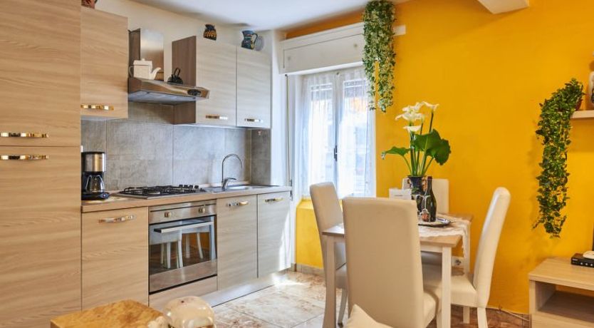 Photo of Casa del Pergulin (LMZ325)