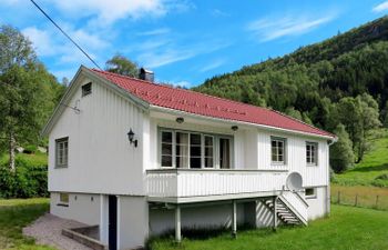 Olavbu (SOW105) Holiday Home