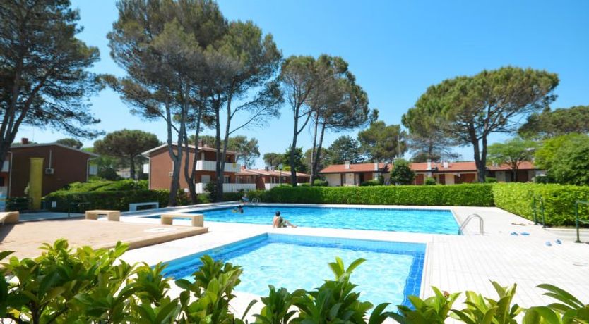 Photo of Club dei Pini Apartment 2