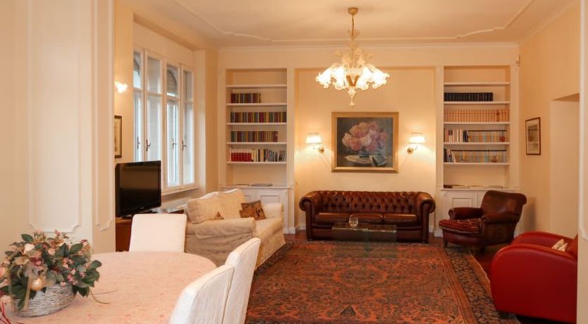 Photo of La Perla del Lago