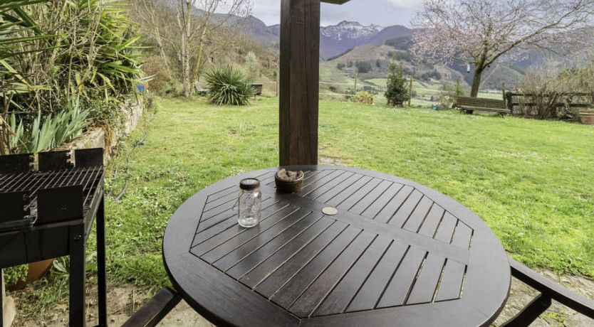 Photo of Potes Vinon - Cabaña