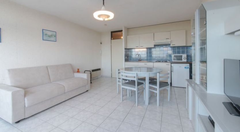 Photo of Studio 806 Apartment 2