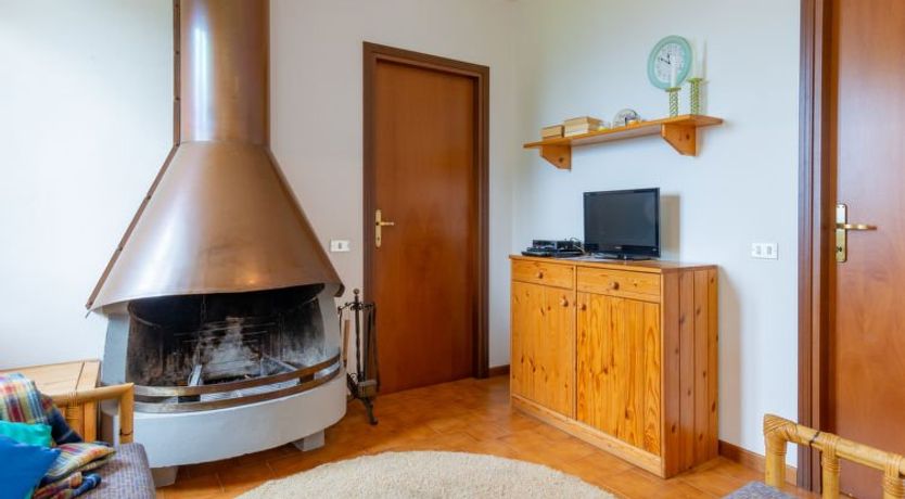 Photo of Ronco (VNA216) Holiday Home 2