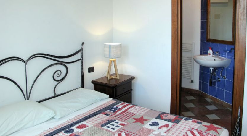 Photo of Francesca (VGO210)