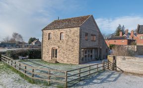 Photo of Glebe Barn