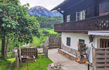 Lehen Holiday Home