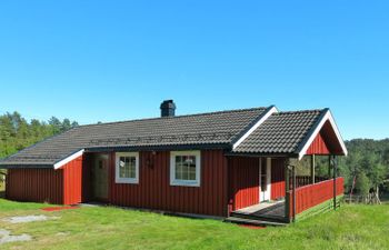 Espetveit Holiday Home