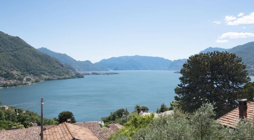 Photo of La Coccinella