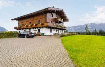 Kitzsteinhorn Apartment 2 Holiday Home