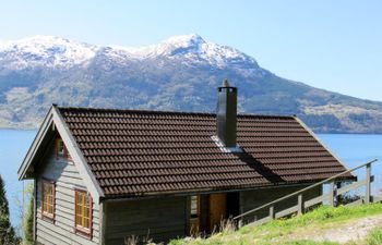 Slåttenes (FJH415) Holiday Home