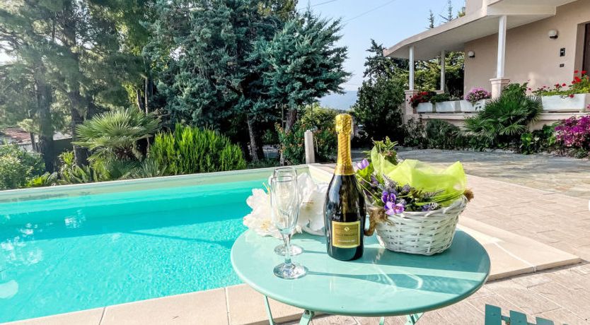 Photo of Arancio di Liguria (PGI211) Apartment 2