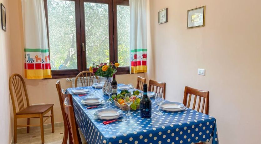 Photo of Olivo (PGI128) Apartment 3