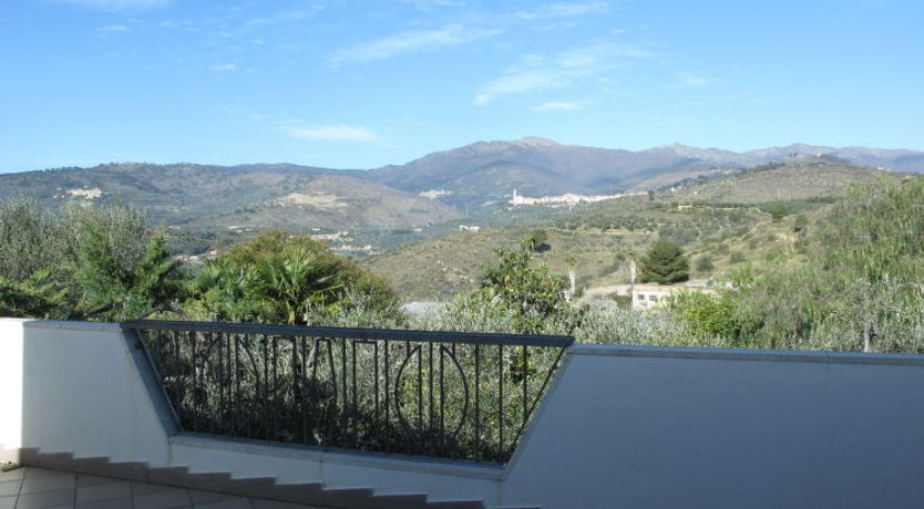 Photo of Angela (PGI126) Apartment 2