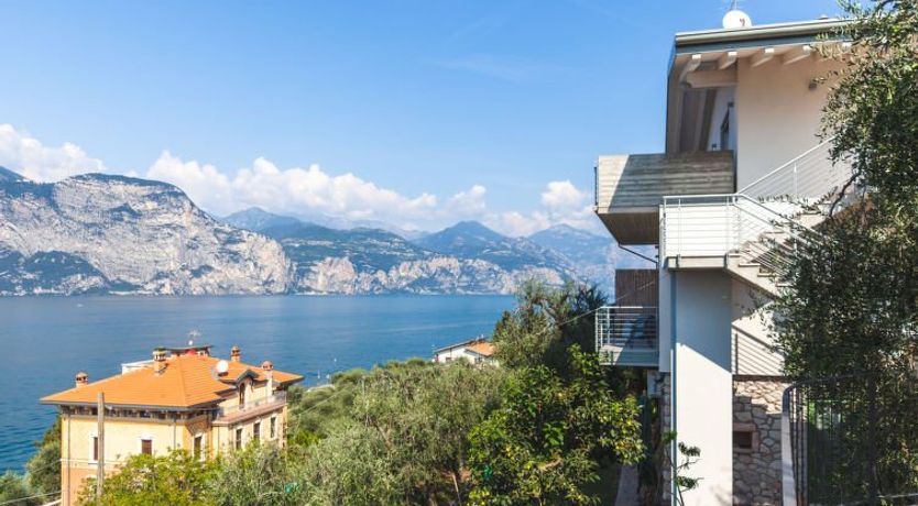 Photo of La Maison Blanche