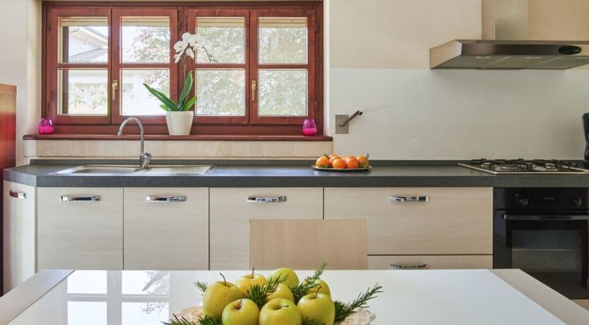 Photo of Serena (LMZ180)