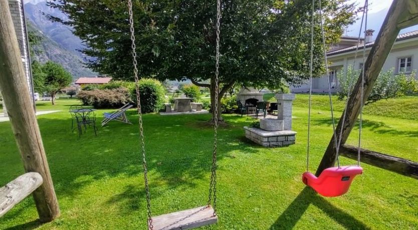 Photo of Serena (LMZ180)