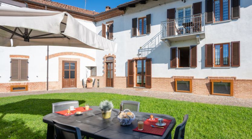 Photo of Grappolo + Margherita Apartment 5